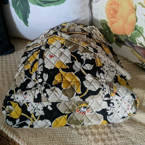 Vera Bradley quilted tote bag floral - Picture 5 of 8